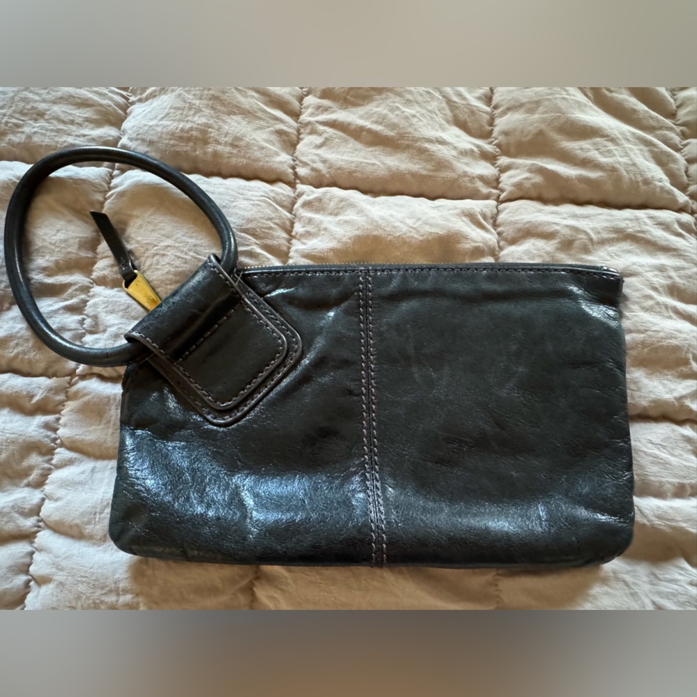 HOBO Black Leather Women's Wristlet